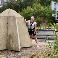 Tereza Vávrová (Praha, 24) na bungee jumpingu z mostu