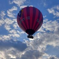 Jana ŠŤASTNÁ (Beroun, 61) na letu balónem
