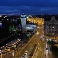 účastník zážitku (Staré Sedlo, 62) na Noci v Tančícím domě s lahví šampaňského