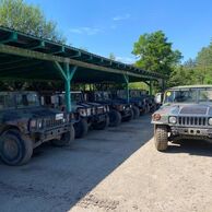 David Mestek (Jaroměř, 50) na Projížďce ve vojenském Humvee