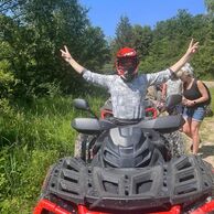 účastník zážitku (Praha, 30) na Offroad jízdě na čtyřkolkách