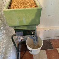 účastník zážitku (Praha, 42) na Vaření vlastního piva