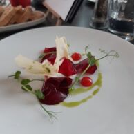 účastník zážitku (Praha, 60) na Obědovém menu v Tančícím domě