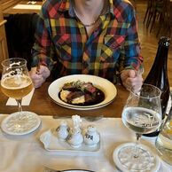 Simona Polakova (Klatovy, 30) na Pivních lázních s degustačním menu v Pivovaru Zlatá kráva
