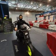 účastník zážitku (Choustník, 12) na Jízdě na elektrické motorce