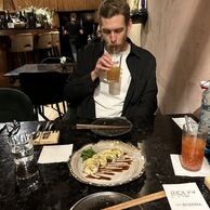 účastník zážitku (Praha, 30) na Asijském veganském degustačním menu pro dva