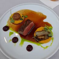účastník zážitku na Luxusní večeři na zámku Chateau St. Havel