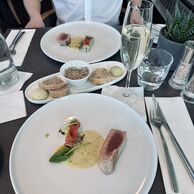 účastník zážitku (Stráž  pod Ralskem, 38) na Pětichodovém degustačním menu v Tančícím domě