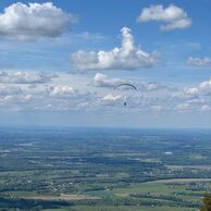Štěpánka Vlachová Křehlíková (Krnov, 39) na Tandemovém paraglidingu
