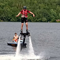 účastník zážitku (Plzeň, 38) na Flyboardingu