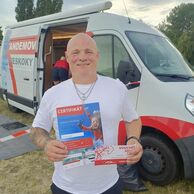 Rostislav Čapek (Karviná, 52) na tandemovém sekoku padákem