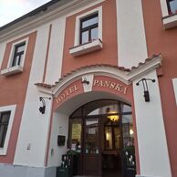 Jana Bulisová (Pardubice, 46) na Relaxačním pobytu v lázeňském městě Bechyně pro dva 