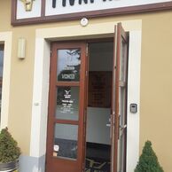Věra Klimplová (Plzen, 57) na Pivních lázních s degustačním menu v Pivovaru Zlatá kráva