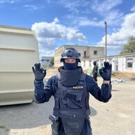 účastník zážitku (40) na S.W.A.T. tréninku