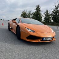 Jakub Křivák (Uherské Hradiště, 38) na Jízdě v Lamborghini na Moravě
