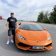 Jakub Křivák (Uherské Hradiště, 38) na Jízdě v Lamborghini na Moravě
