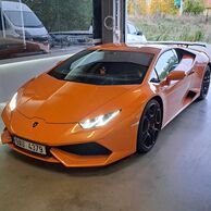účastník zážitku (Beroun, 23) na jízdě v Lamborghini Huracán