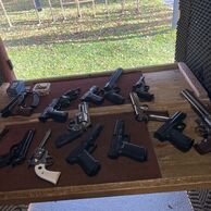 Tomáš Brůžek (Kopřivnice, 55) na Zážitkové střelbě: Speciální jednotky - 10 zbraní