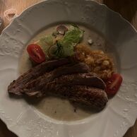 účastník zážitku (Praha, 18) na Čtyřchodovém degustačním menu v restauraci hotelu Pytloun