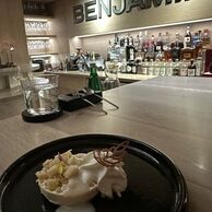 účastník zážitku (Praha, 26) na Osmichodové degustační večeři se šéfkuchařem