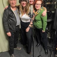 Marta (Zlin, 54) na tvorbě vlastního CD