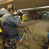 Yvona Lopraisová (Uherský Brod, 36) na Zážitkové střelbě: Megabalíček - 24 zbraní