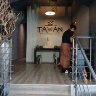 Edita Surzynová (Olomouc, 53) na Thajské masáži pro dva