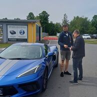 účastník zážitku (Nový Bydžov, 60) na Jízdě v supersportech na polygonu v Hradci Králové
