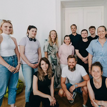 Tým Zážitky.cz - společná fotografie zaměstnanců