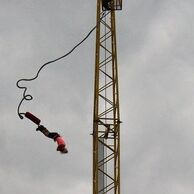 Petra Němčanská (Brno, 20) na Bungee jumpingu z jeřábu