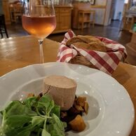 Jana Bulisová (Pardubice, 46) na Relaxačním pobytu v lázeňském městě Bechyně pro dva 