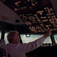 Petr Našinec (Plzeň, 50) na Simulátoru letadla Boeingu 737